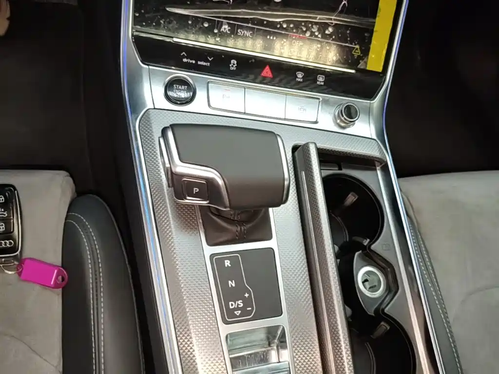 Audi A6L 2024 40 TFSI Luxury Dynamic фото 10