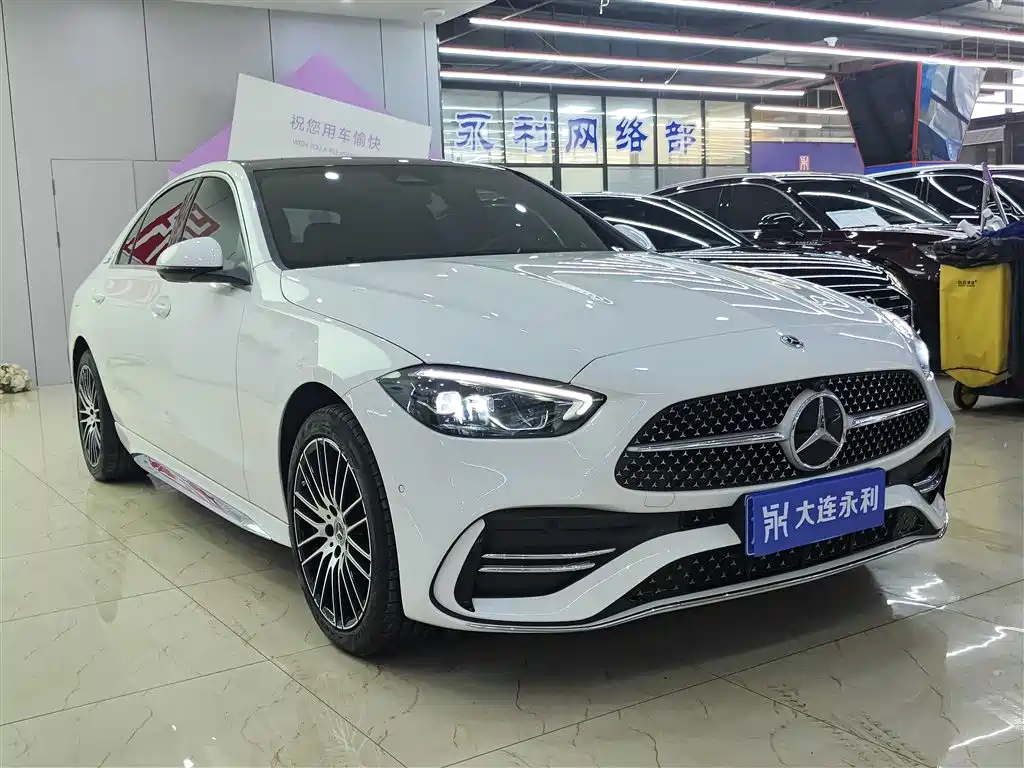 Mercedes-Benz C-Class 2024 C 260 L Sport фото 3