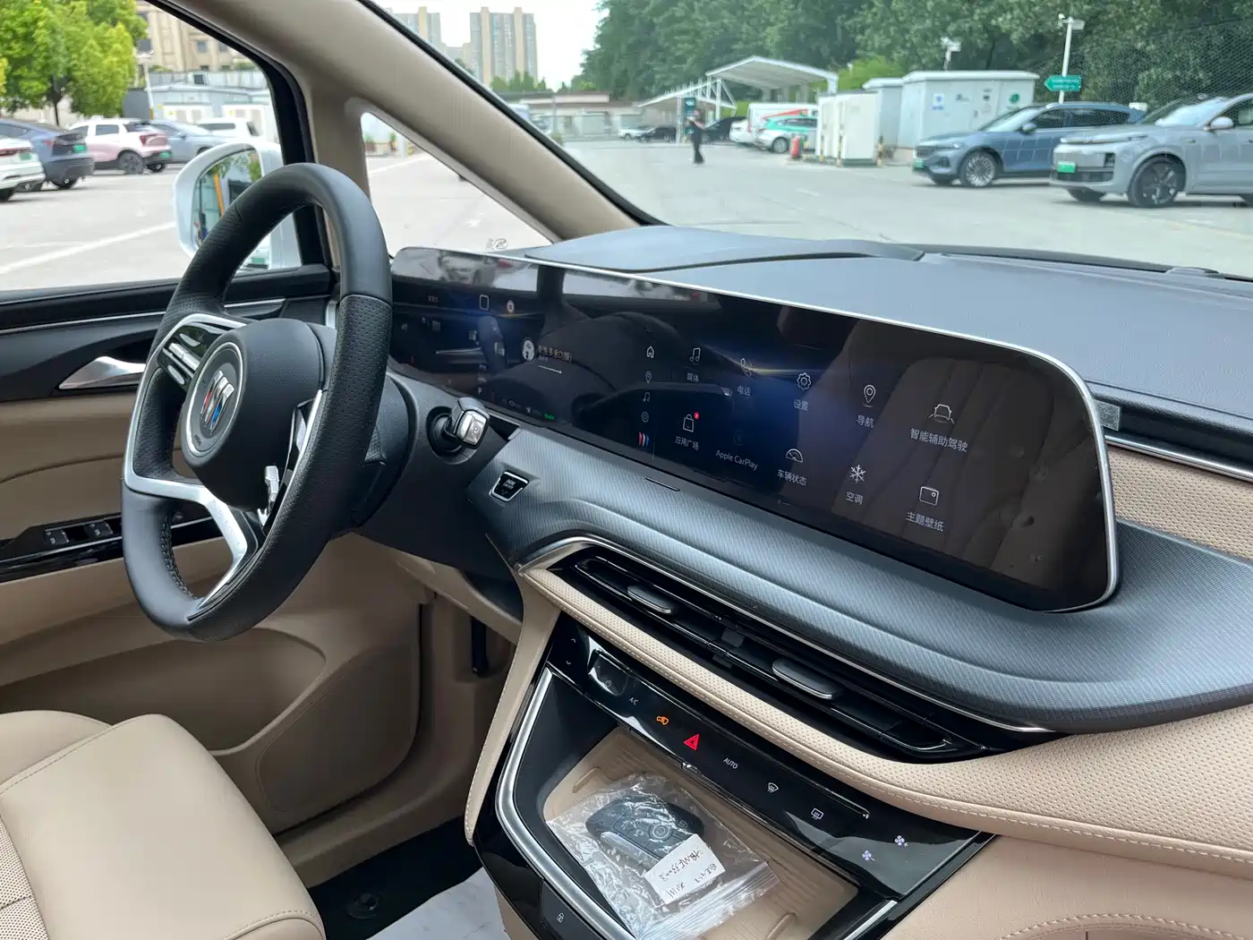 Buick GL8 New Energy 2025 Land Honor Premium Edition 7-Seater фото 20