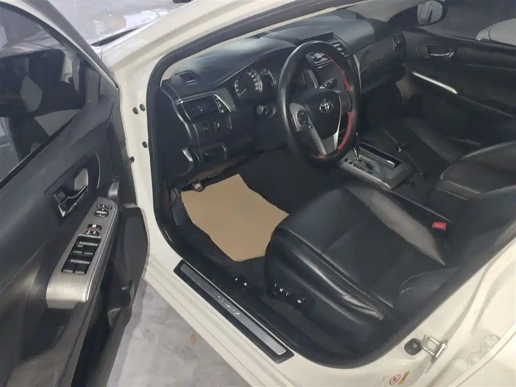 Toyota Camry 2015 Junrui 2.0S Dynamic Edition фото 16