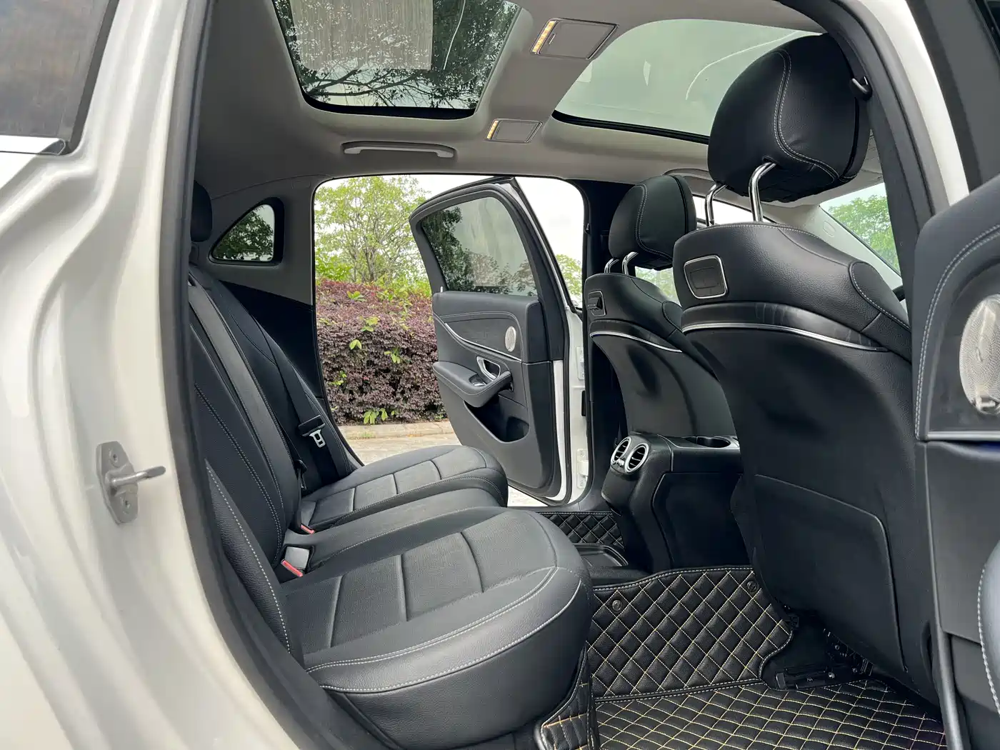 Mercedes-Benz E-Class 2020 Facelift E 300 L Sport Fashion фото 4