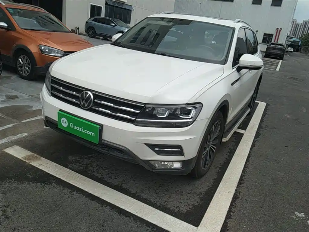 Volkswagen Tiguan L 2021 330TSI Automatic 2WD Smart