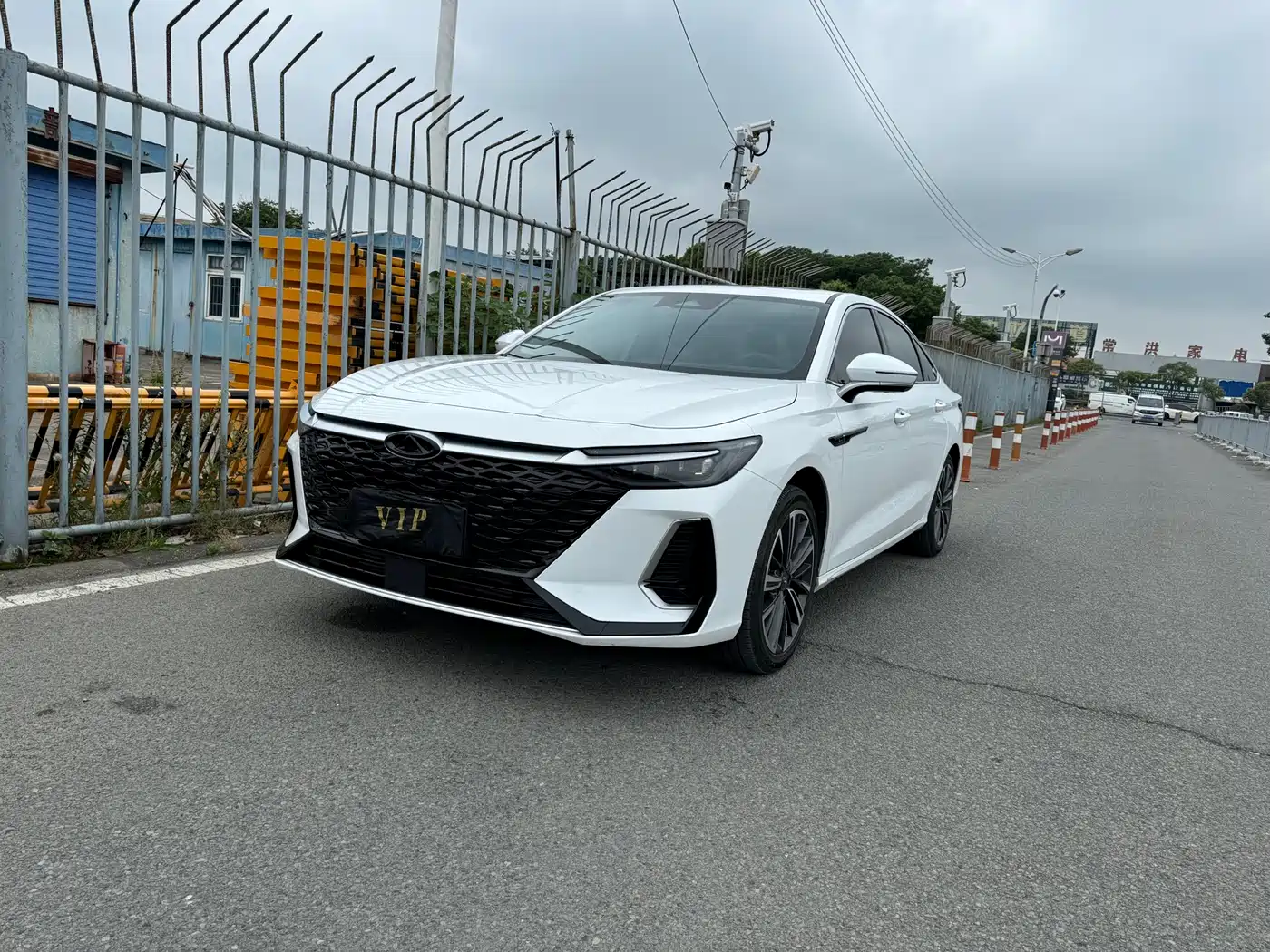 CHERY ARRIZO 8