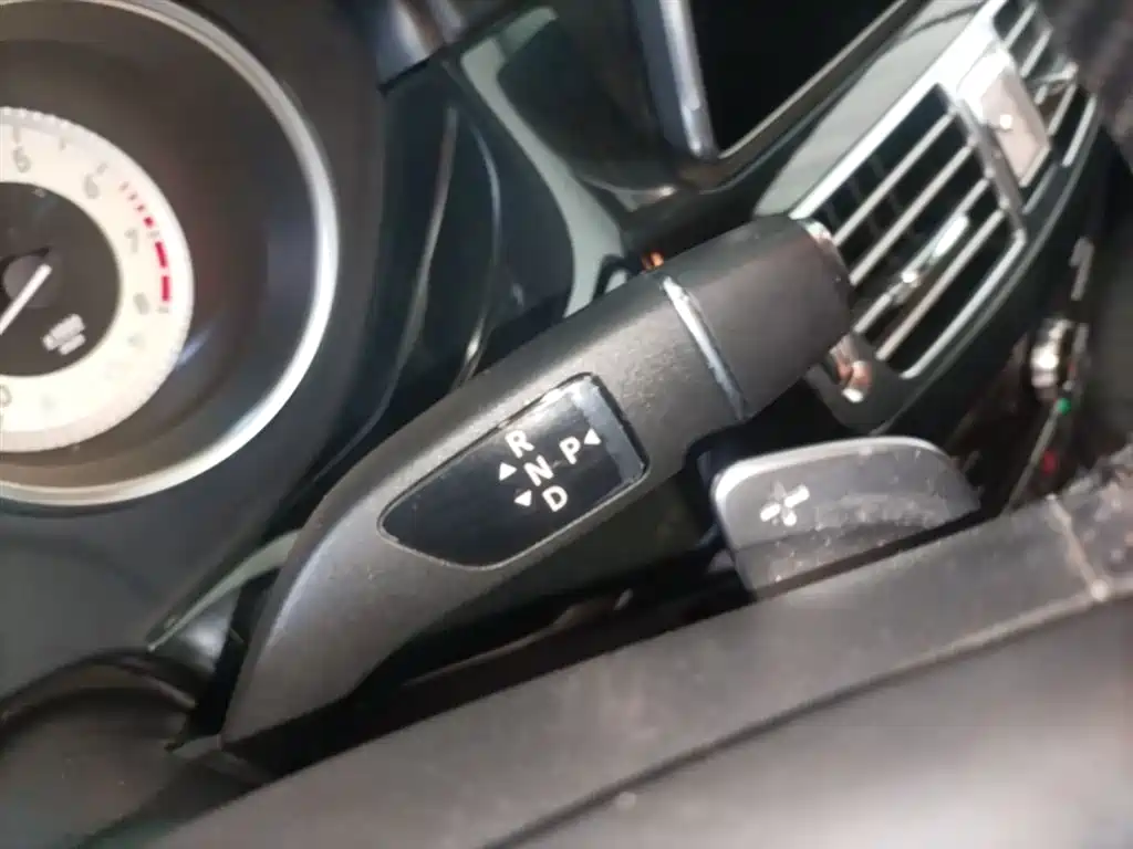 Mercedes-Benz CLS 2015 CLS 320 фото 14