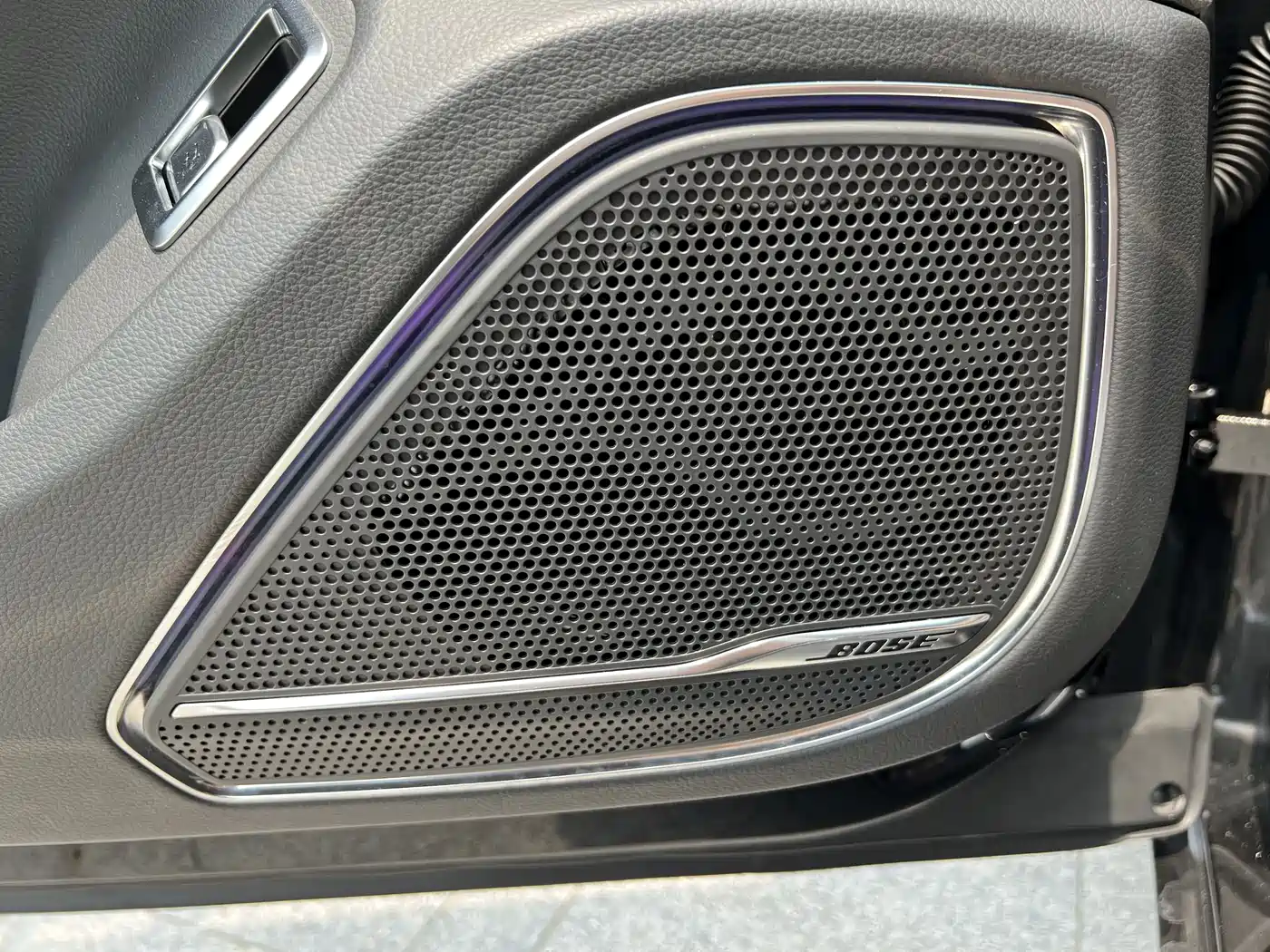 Hongqi H9 2020 3.0T Smart Connection Qi Chang Edition фото 7