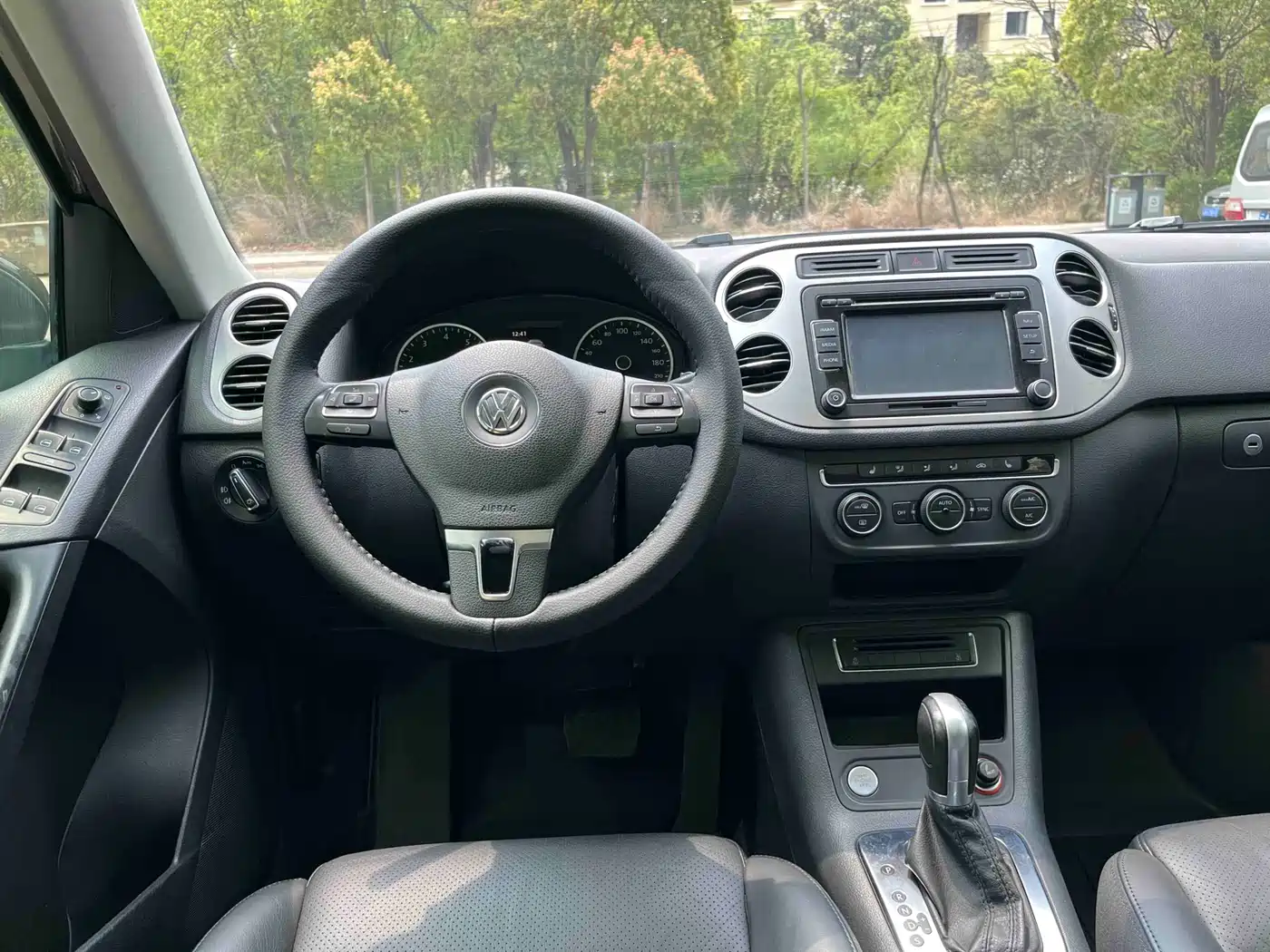 Volkswagen Tiguan 2015 1.8TSI Automatic 2WD Highline фото 20
