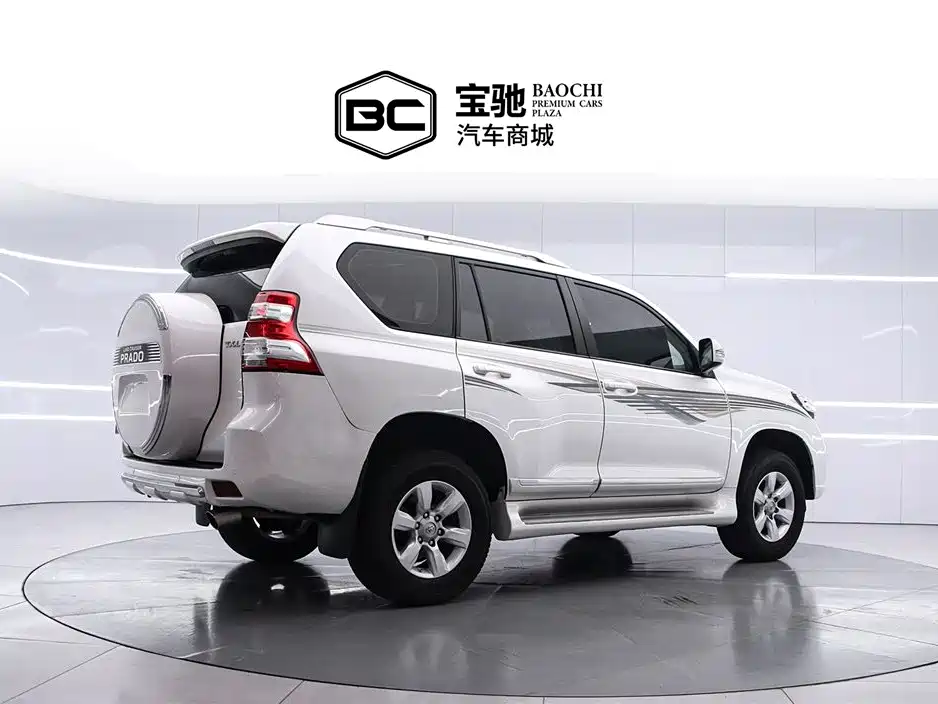 Toyota Prado (Import) фото 3