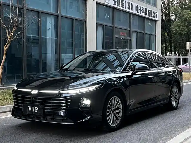  Besturn Besturn B70 2024 4th Generation 2.0T Leadership Edition