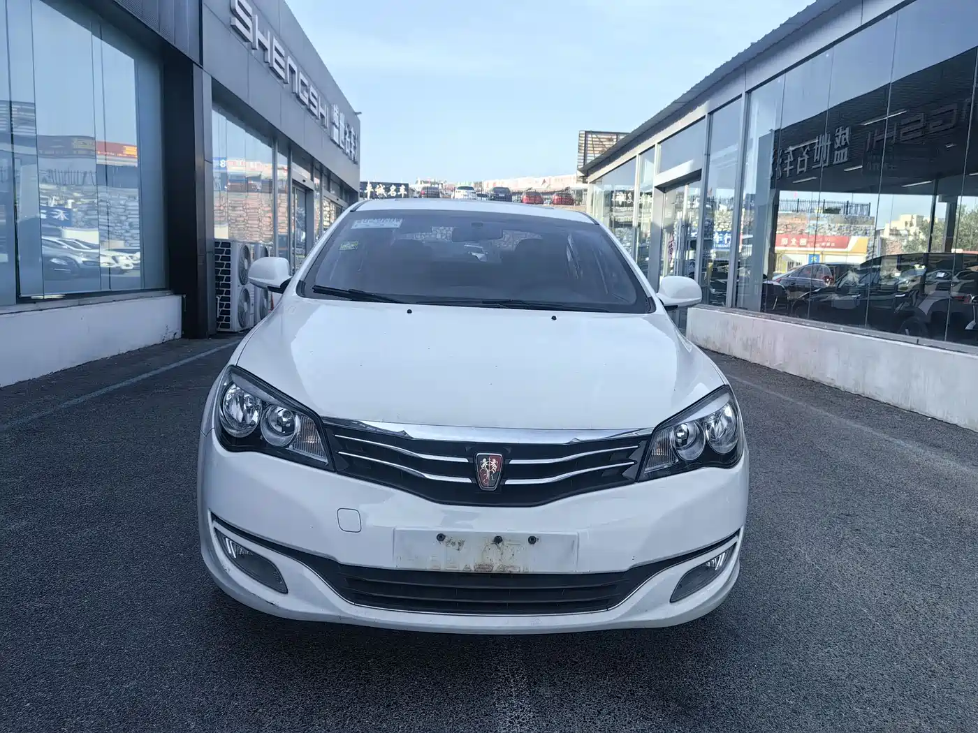 Roewe 350 2013 2013 350C 1.5L Manual Agile Edition