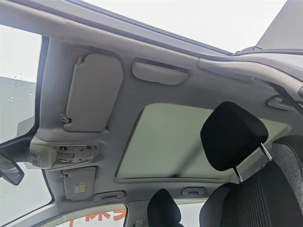 Peugeot 4008 2018 350THP Comfort Edition фото 14