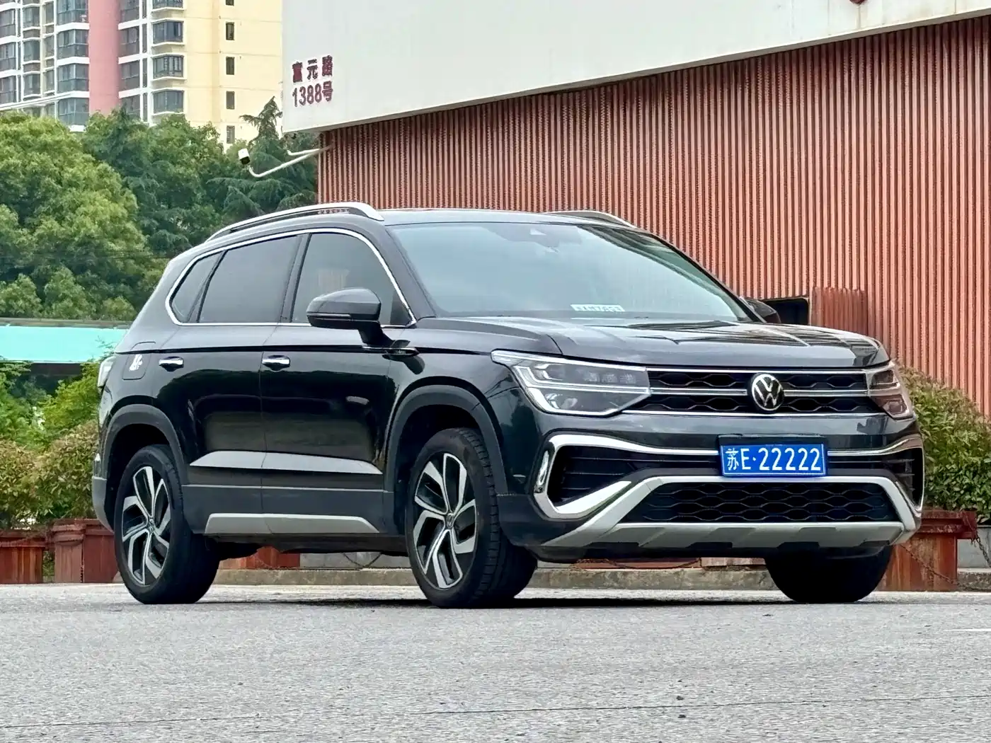 Volkswagen Tharu 2023 300TSI 2WD Full Moon Edition фото 3