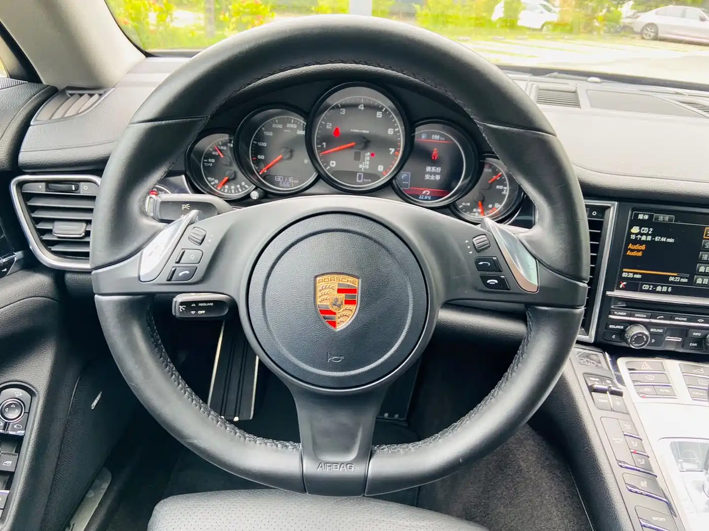Porsche Panamera 2014 Panamera 3.0T фото 23