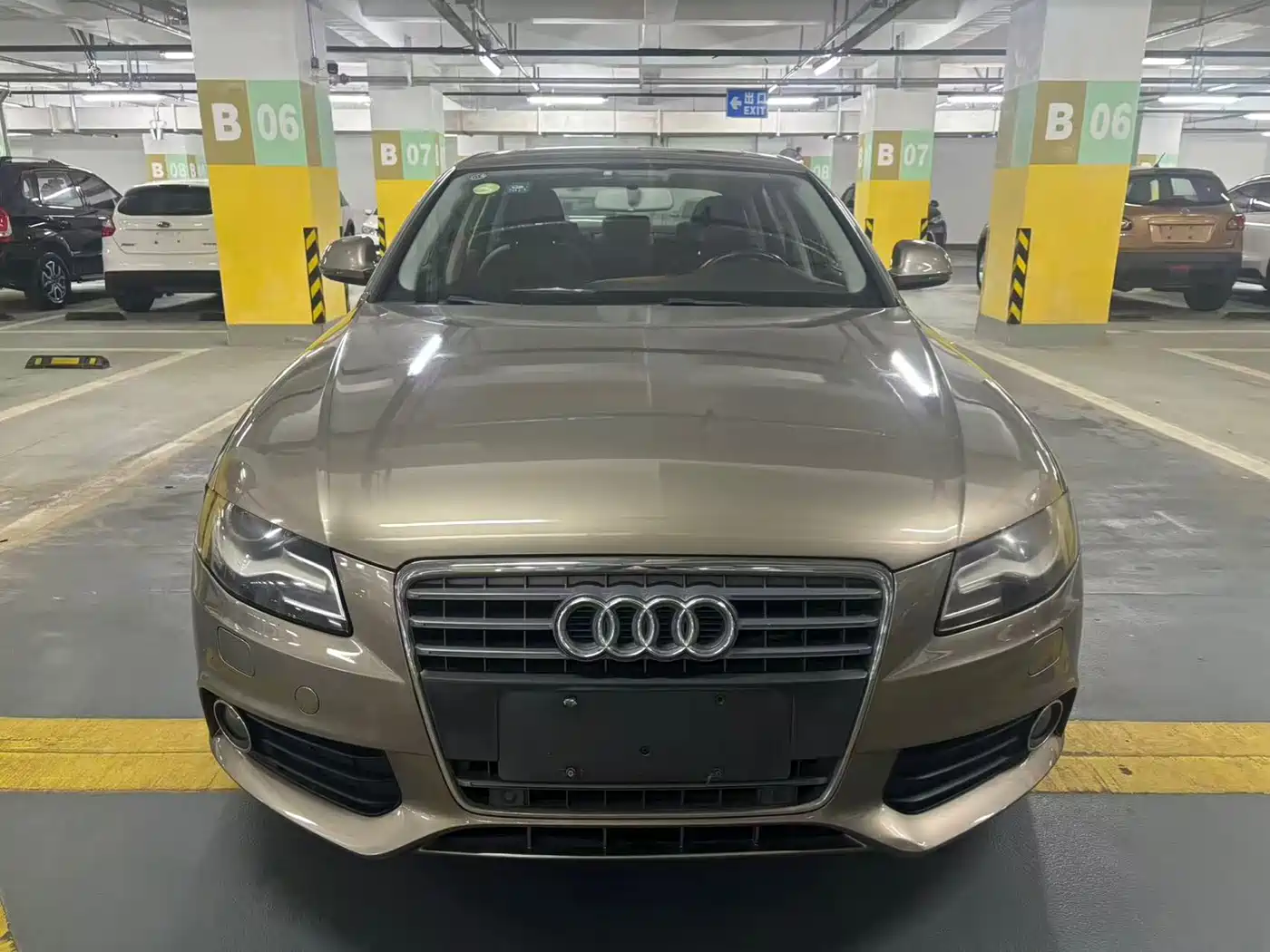 Audi A4L 2012 2.0 TFSI Auto Standard