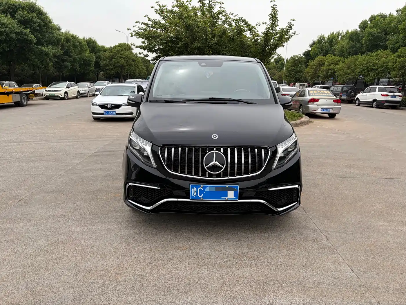 Mercedes-Benz V-Class 2018 V 260 Navigator Edition China VI фото 2