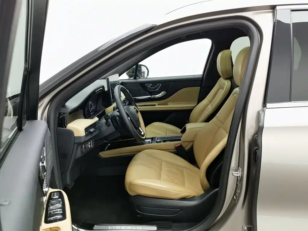 Lincoln Adventurer 2020 2.0T 4WD Premium Elegance Edition фото 10