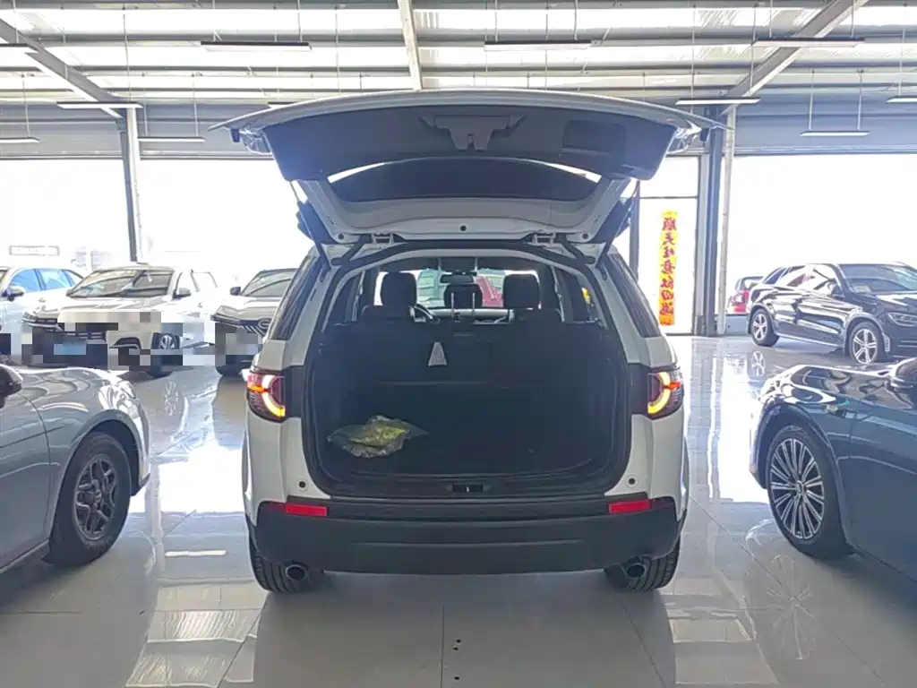 Land Rover Discovery Sport 2018 240PS PURE Edition фото 19