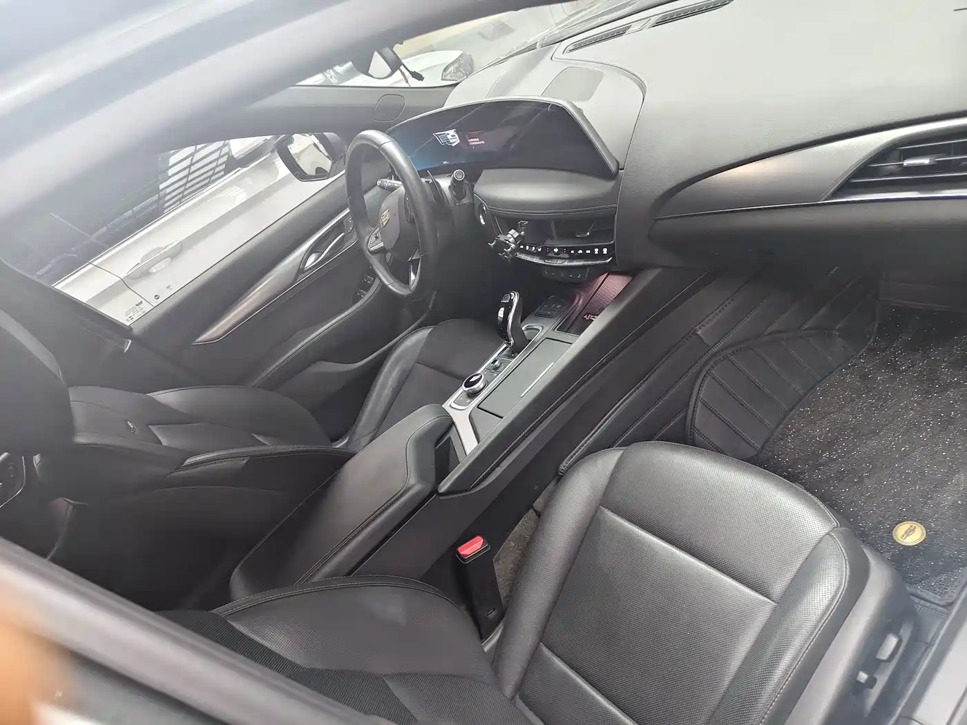 Cadillac CT5 2024 28T Luxury Model Pro фото 7