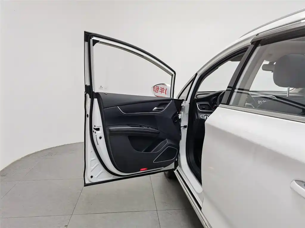 BYD Song MAX 2017 1.5T Auto Smart Elite 7-Seater фото 8