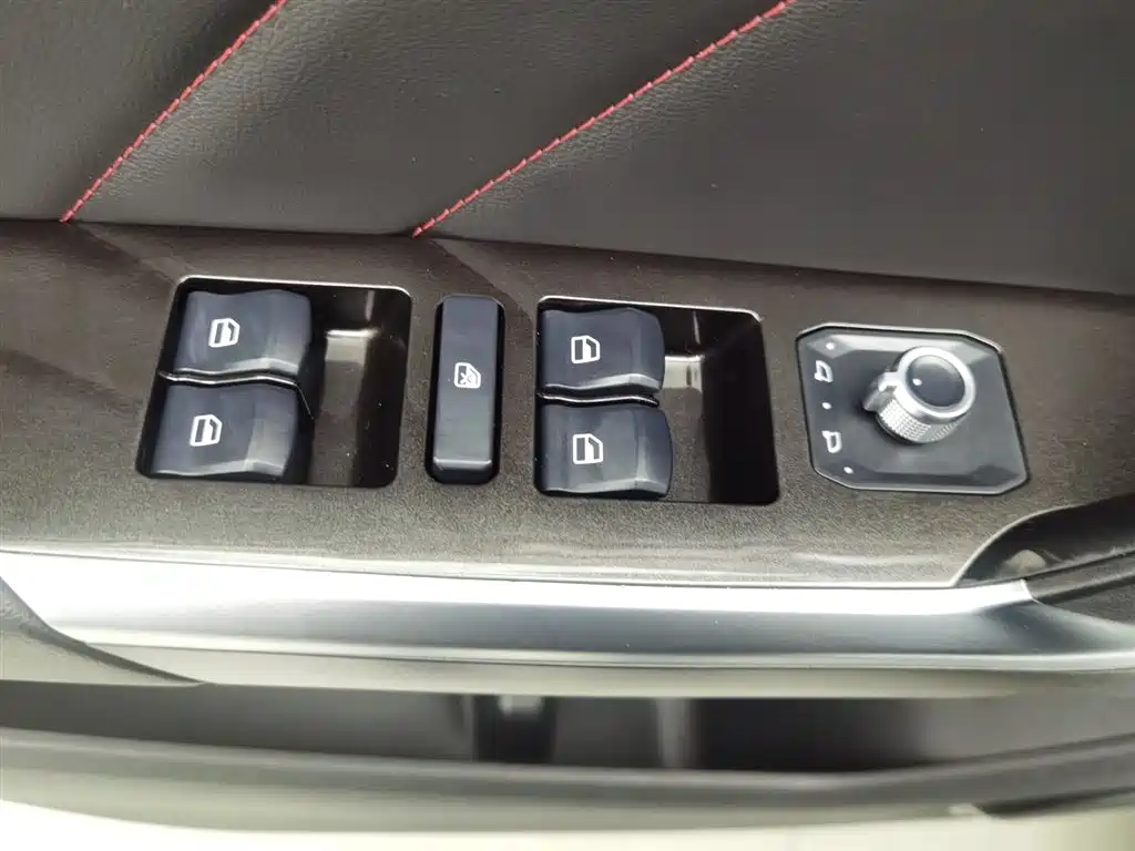 Haval H4 2019 1.5GDIT DCT Elite Smart Connect Edition China V фото 9