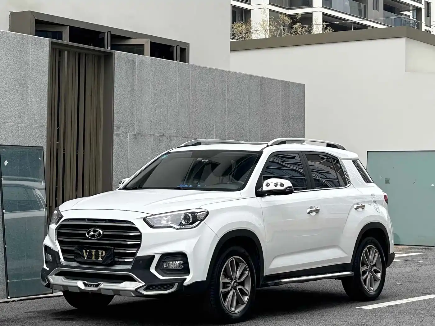 Hyundai Beijing Hyundai ix35 2019 2.0L Automatic 2WD Zhiyong·Smooth Enjoy China VI