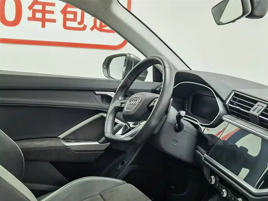Audi Q3 2021 35 TFSI Fashion Sport фото 22