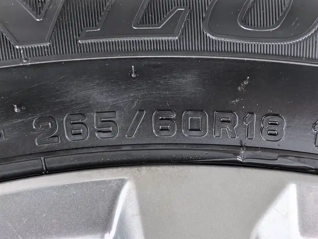 Toyota Prado 2019 3.5L Automatic TX-L Zunxiang Edition with Rear-mounted Spare Tire фото 24