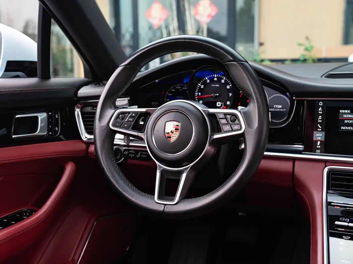 Porsche Panamera 2019 Panamera 2.9T фото 16