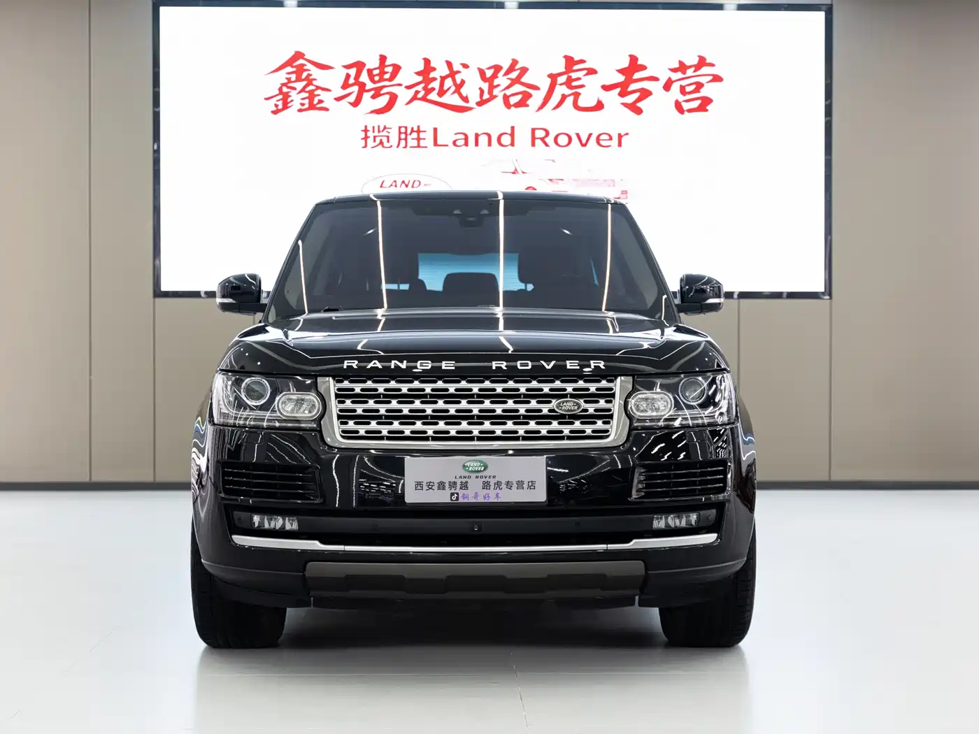Land Rover Range Rover 2017 3.0 SC V6 Vogue фото 2