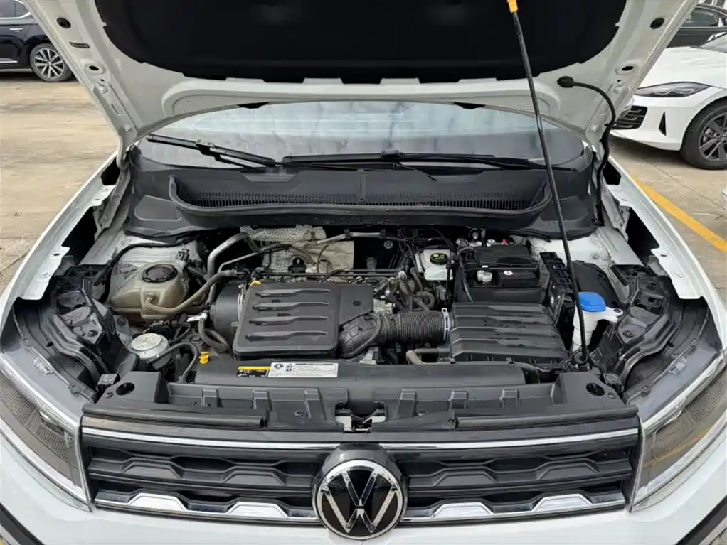 VOLKSWAGEN TU KAI