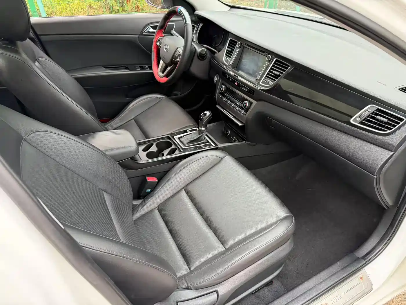 Hyundai Mistra 2014 1.8L Auto Smart GLS фото 12