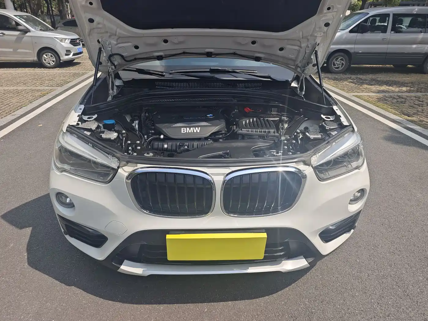 BMW X1 2016 xDrive20Li Luxury Model фото 8