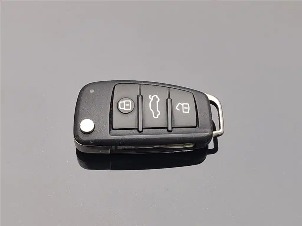 Audi A6L 2010 2.4L Comfort фото 19