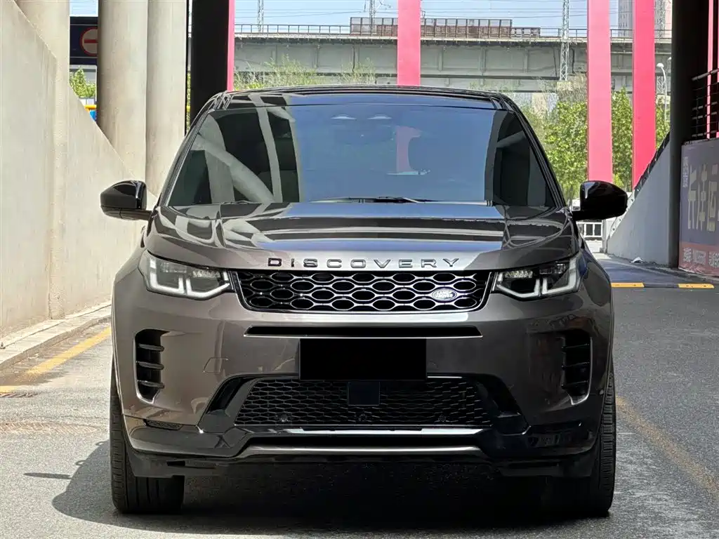Land Rover Discovery Sport 2024 Performance Technology Edition фото 2