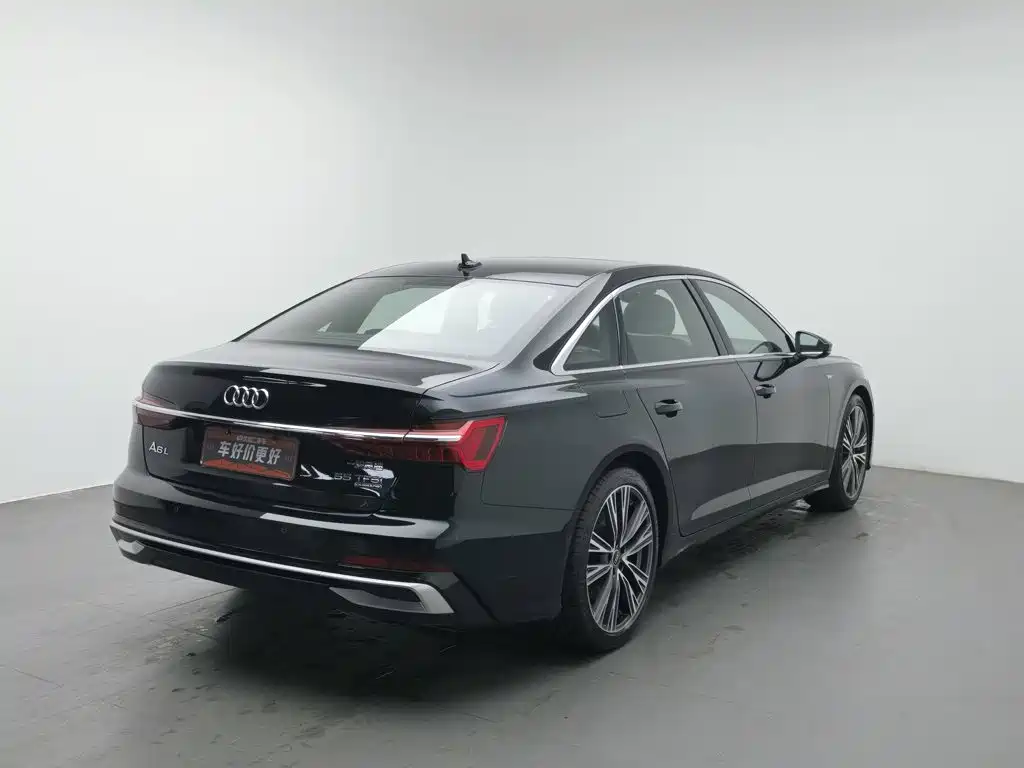 Фото 2 - Audi A6L