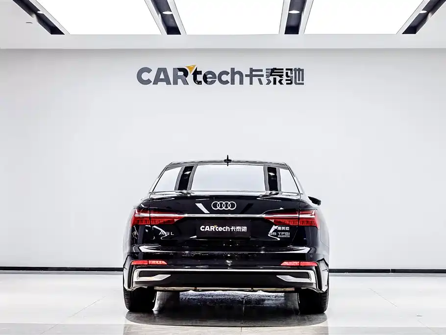 Audi A6L 2024 55 TFSI quattro Exclusive Dynamic фото 5