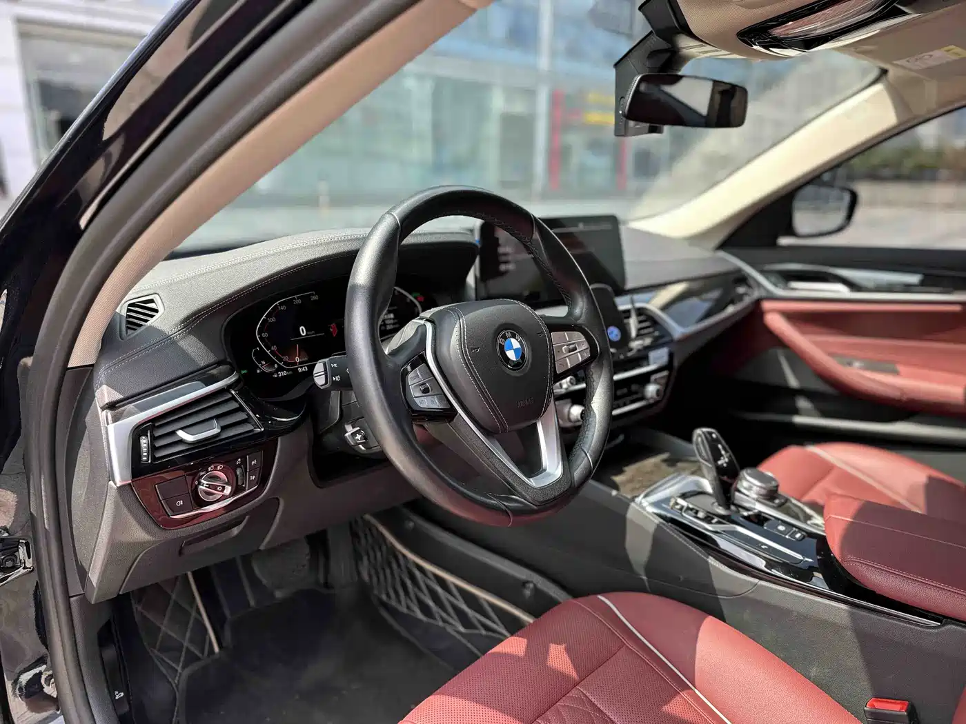BMW 5 Series 2022 525Li Luxury Package фото 7