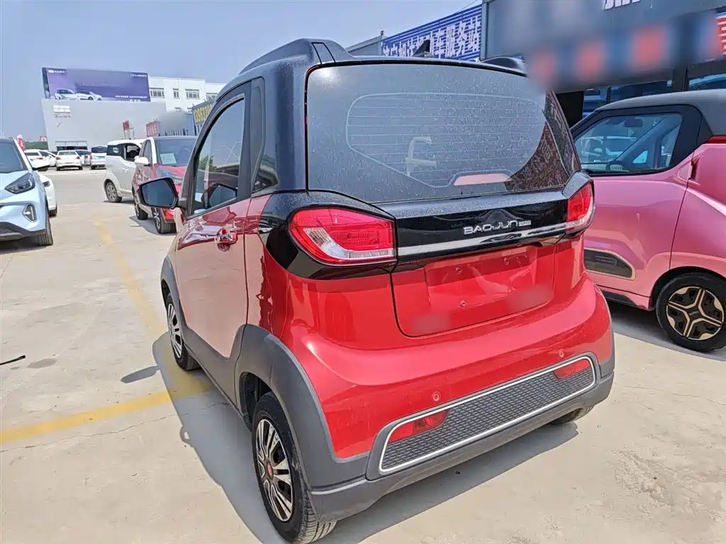 BAOJUN E100
