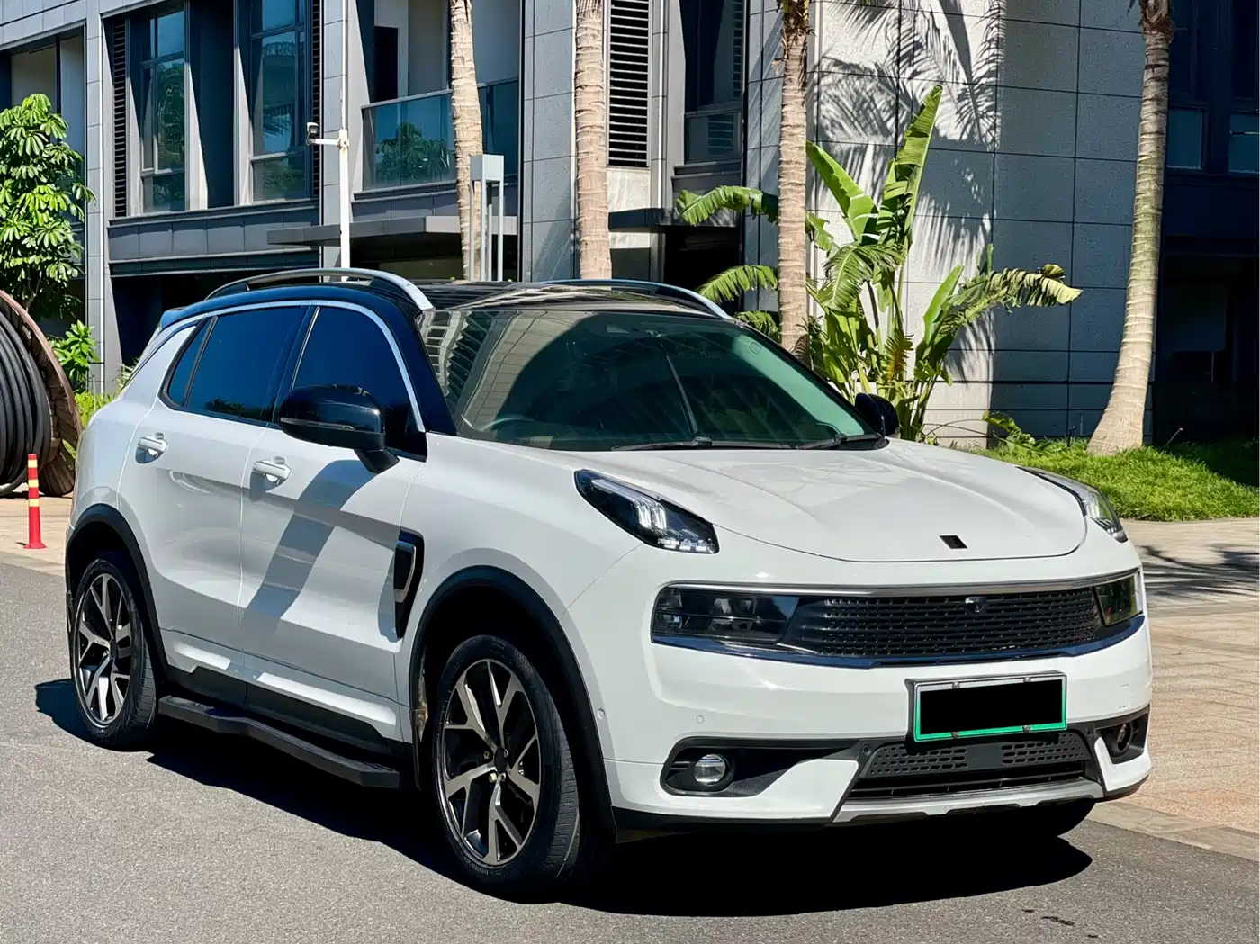 Lynk & Co 01 EM-P 2019 1.5T PHEV Power Pro China VI фото 3