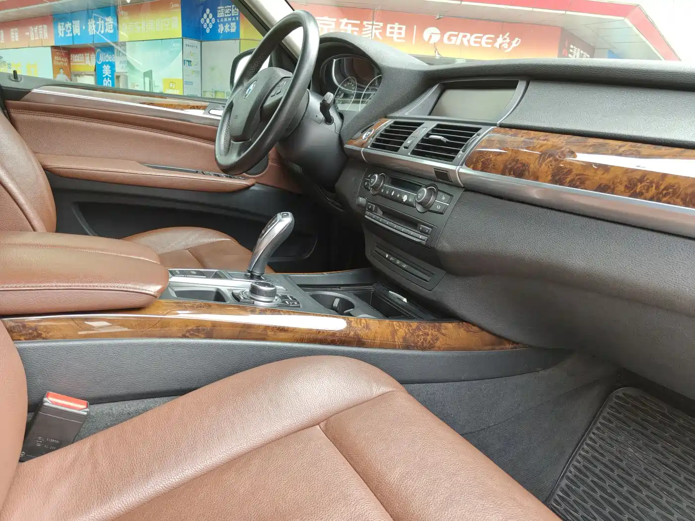 BMW X5 (Import) 2011 xDrive35i Leading Edition фото 14
