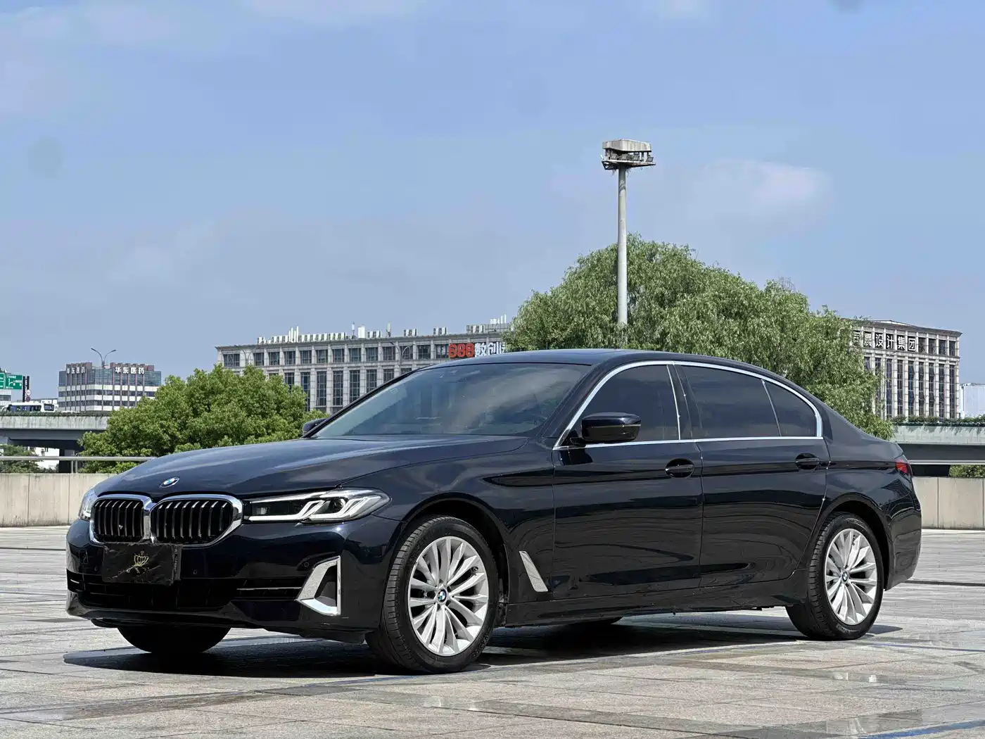 BMW 5 Series 2022 525Li Luxury Package