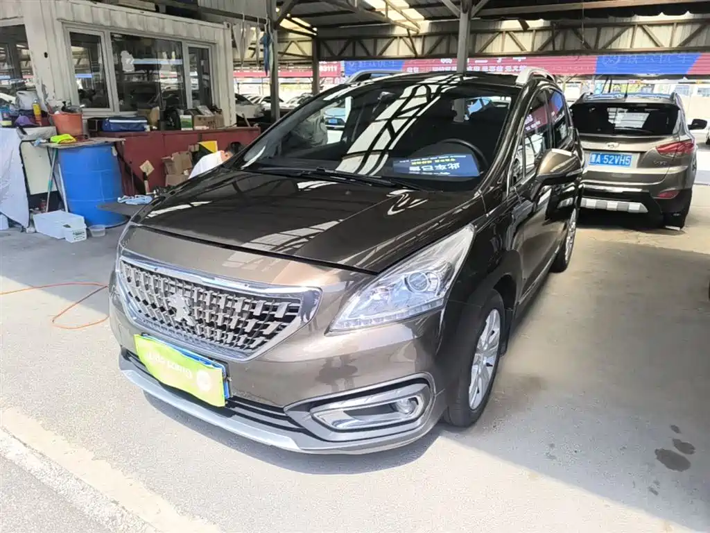 Peugeot 3008 2016 1.6THP Automatic Classic Edition фото 2