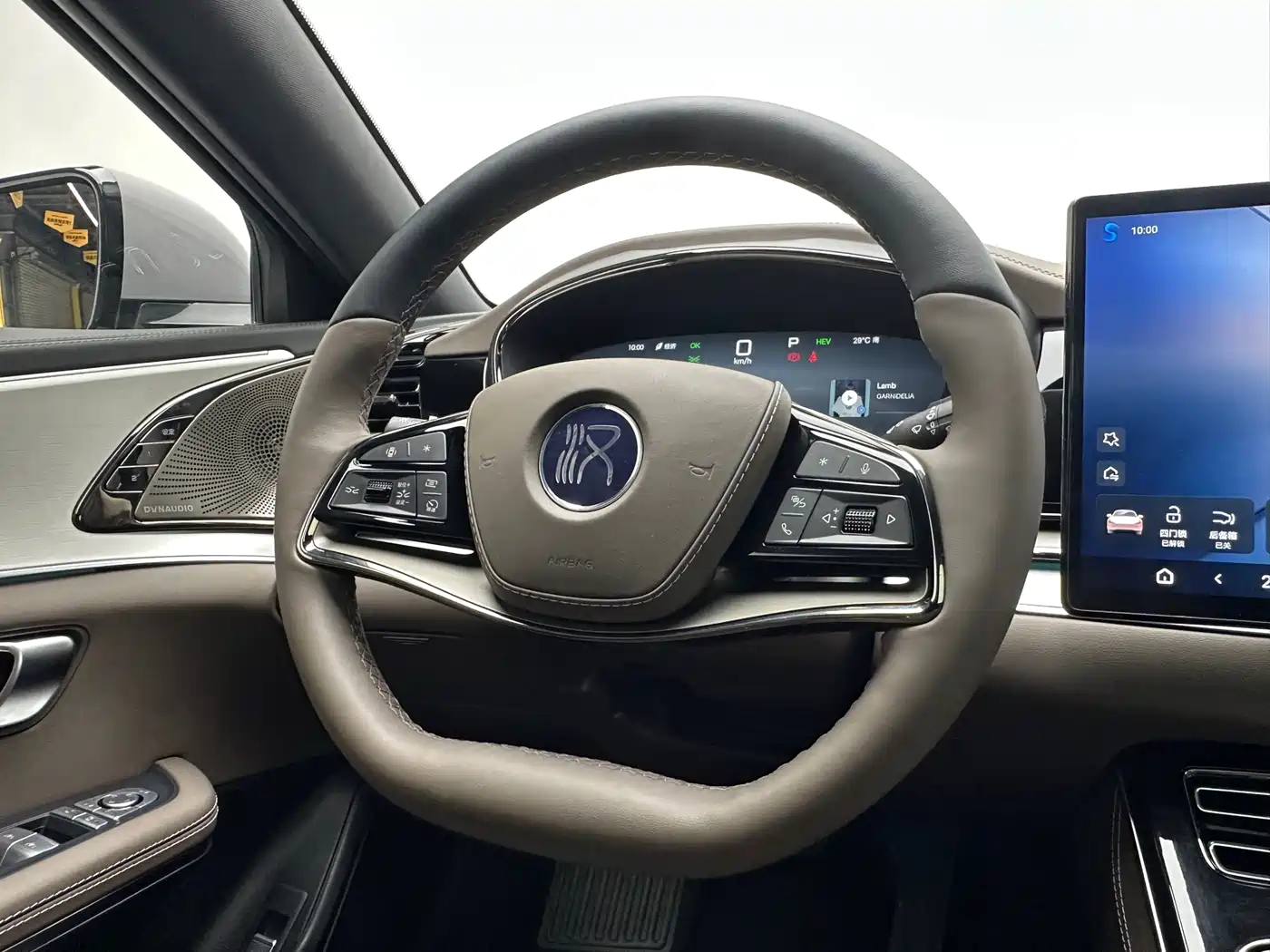 BYD Han 2025 2025 DM-i Smart Driving Edition 125KM Honor
