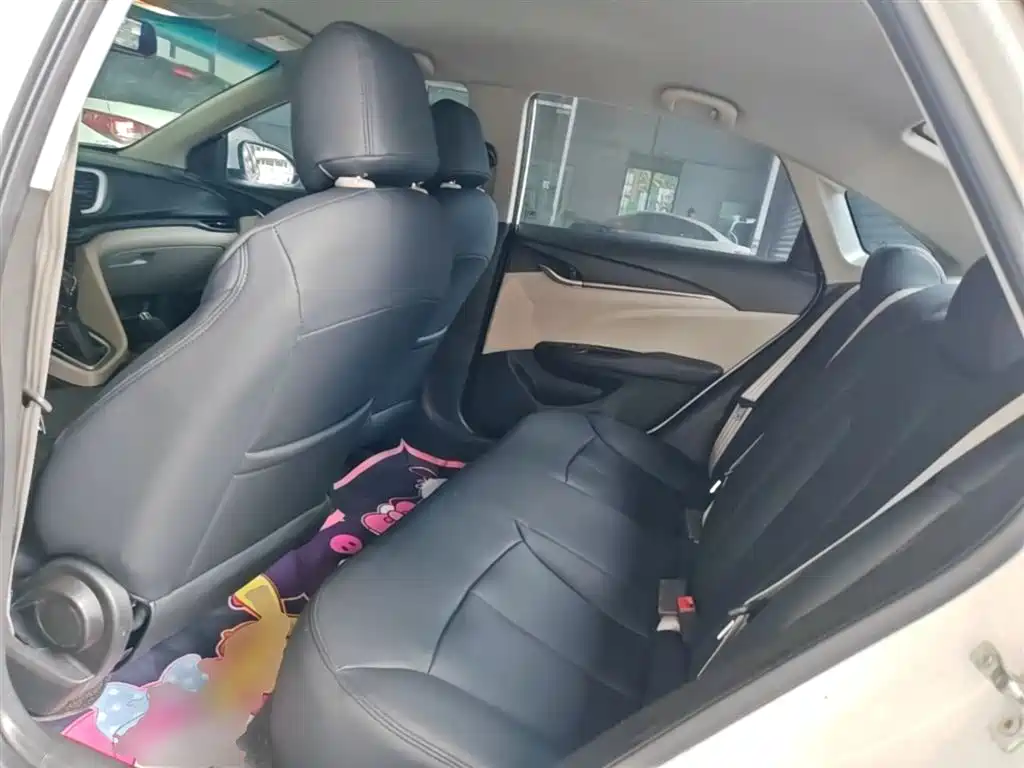 Buick Excelle 2017 15N Automatic Progressive фото 17