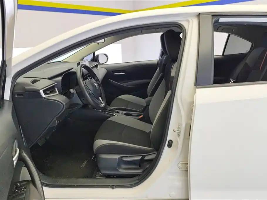 Toyota Corolla 2022 1.2T S-CVT Pioneer PLUS Edition фото 9