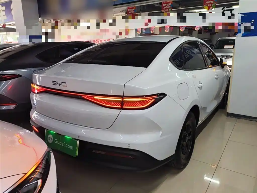 BYD Hai Bao 05 DM-i 2025 DM-i Smart Drive Edition 55KM Luxury фото 7
