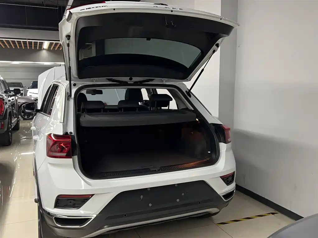 Volkswagen T-ROC 2022 280TSI DSG 2WD Elite PLUS фото 9