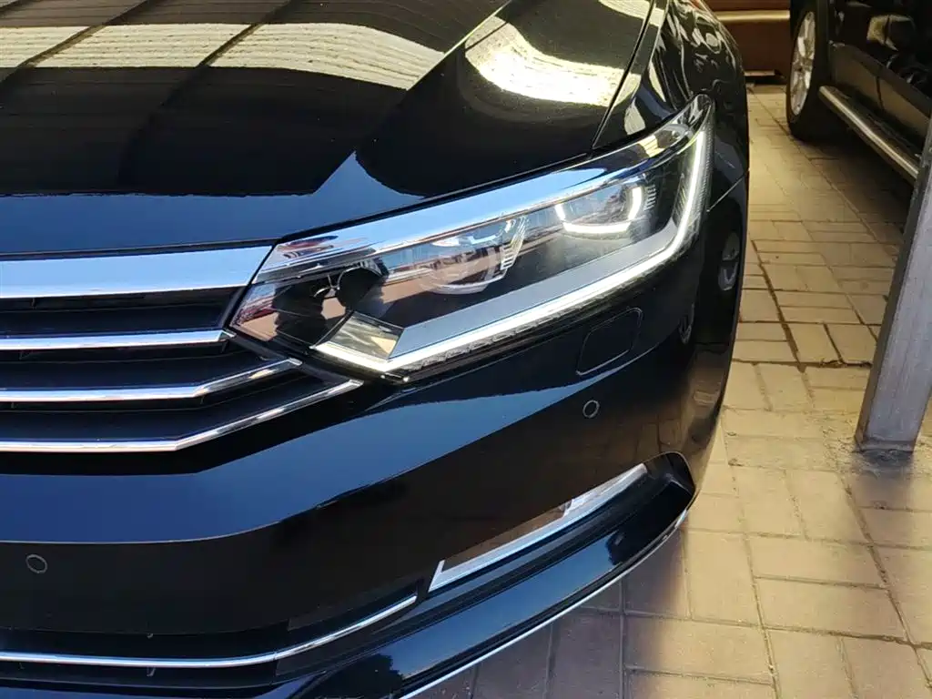 Volkswagen Magotan 2018 330TSI DSG Premium фото 24