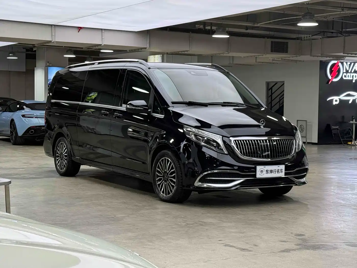 Mercedes-Benz V-Class 2018 V 260 Pilot Edition China V фото 3