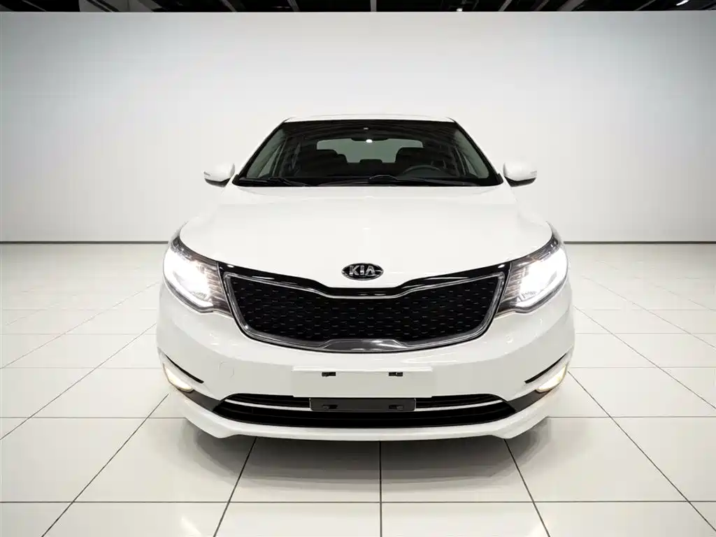 Kia K2 2015 Sedan 1.4L AT GLS фото 3