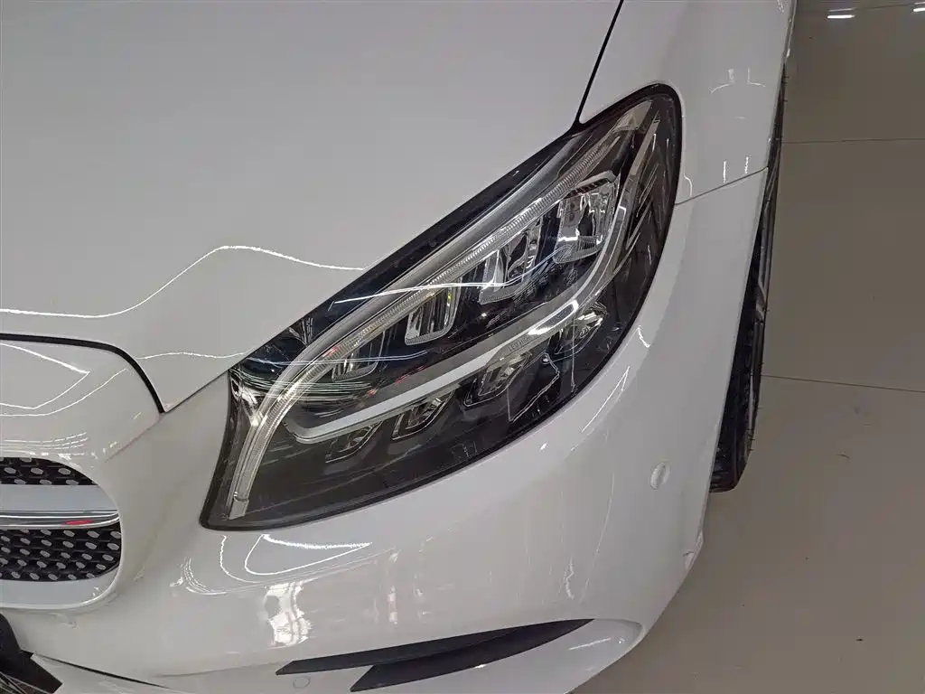 Mercedes-Benz C-Class 2020 C 260 L Sport фото 3